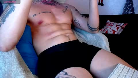 monnojones online show from December 2024 03:13:02 AM