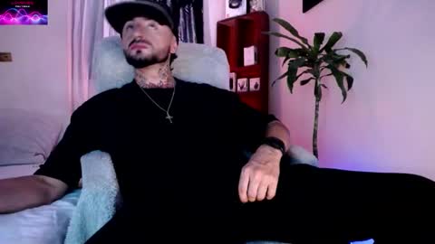 monnojones online show from October 2025 01:47:02 AM