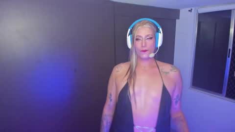 veronika ind online show from January 2025 01:32:01 AM