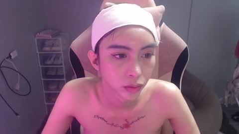 Snapshot of monstercockselfsuck chatting on January 2025 07:04:02 AM ELYSE A SIMPLE GIRL online show from January 2025 07:04:02 AM