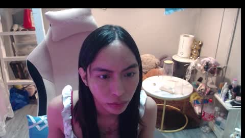 ELYSE A SIMPLE GIRL online show from January 2026 11:25:01 AM