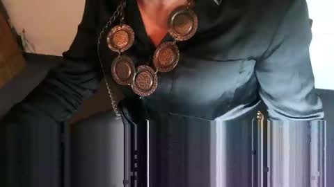 Sabrina online show from March 2025 06:27:01 AM