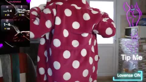 Monse online show from February 2025 07:58:02 AM