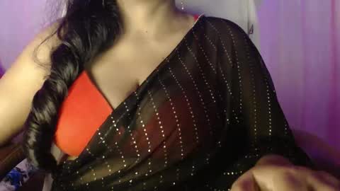 Snapshot of moody_maya chatting on September 2025 01:14:02 PM Maya online show from September 2025 01:14:02 PM