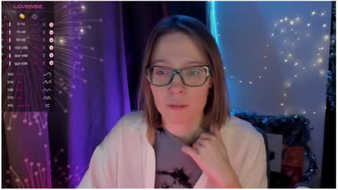 Roxy online show from December 2024 11:19:01 PM