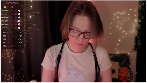 Roxy online show from December 2024 06:41:02 PM