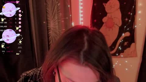 Snapshot of moon__girl chatting on March 2026 05:18:01 PM Roxy online show from March 2026 05:18:01 PM