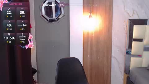 moon_and_fire_ online show from March 2026 04:29:01 AM