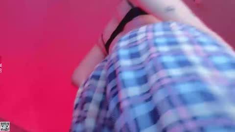 Lola online show from October 2025 06:13:02 AM