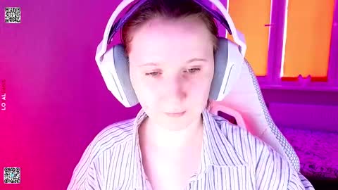 Lola online show from April 2026 01:37:02 PM