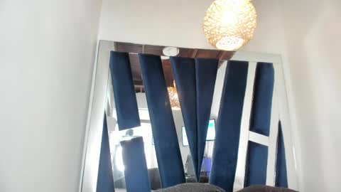 Luna  online show from March 2025 06:23:01 PM