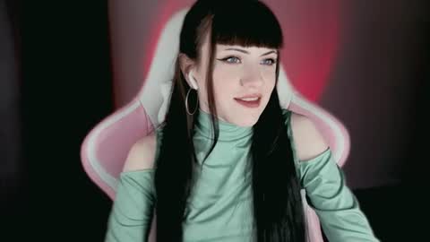 Snapshot of moon_velvet chatting on June 2026 08:56:02 PM sophie online show from June 2026 08:56:02 PM
