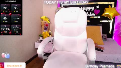 Moon Water   online show from February 2025 10:19:01 AM