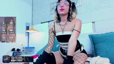 Moon Anggel online show from January 2026 08:10:02 PM