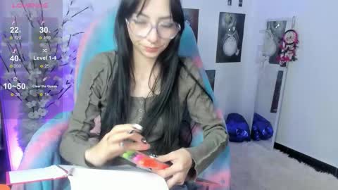 MOON  online show from December 2025 02:08:02 AM