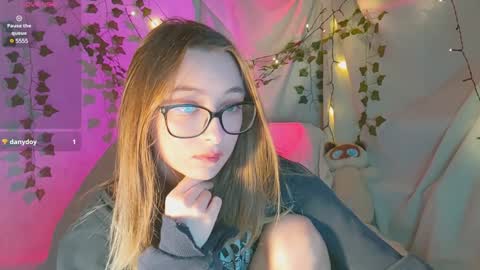 Dana online show from December 2024 01:51:01 PM