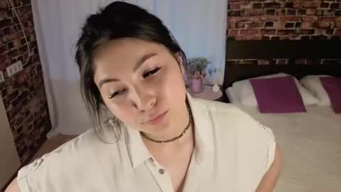 Bella online show from July 2026 03:03:02 PM