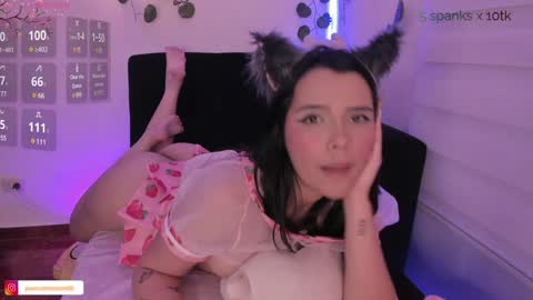 moonliight__ online show from December 2024 07:18:02 AM