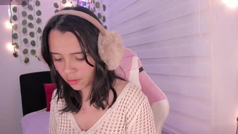 moonliight__ online show from January 2025 12:17:01 AM