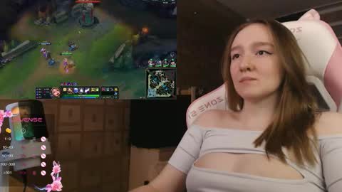 Katrin online show from October 2025 08:29:02 PM