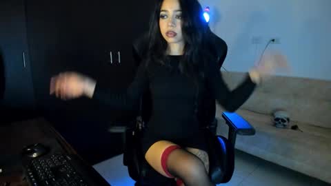 Madison online show from December 2025 01:24:02 AM