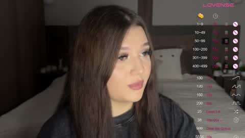 Ri online show from October 2025 10:10:01 PM