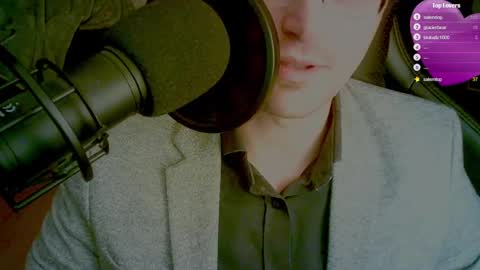 Snapshot of moonsire chatting on January 2025 10:08:02 PM Moonsire online show from January 2025 10:08:02 PM