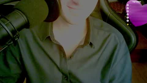 Snapshot of moonsire chatting on January 2025 05:37:02 PM Moonsire online show from January 2025 05:37:02 PM