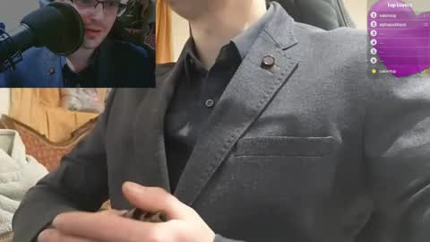 Snapshot of moonsire chatting on January 2025 12:27:02 AM Moonsire online show from January 2025 12:27:02 AM