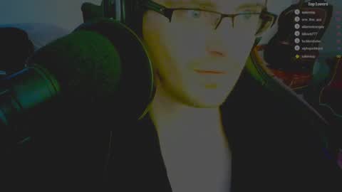 Snapshot of moonsire chatting on January 2025 10:08:01 AM Moonsire online show from January 2025 10:08:01 AM