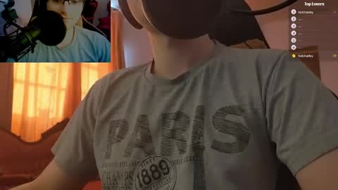 Snapshot of moonsire chatting on January 2025 12:53:01 PM Moonsire online show from January 2025 12:53:01 PM