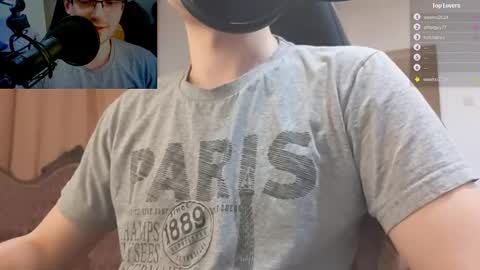 Snapshot of moonsire chatting on January 2025 09:08:01 PM Moonsire online show from January 2025 09:08:01 PM