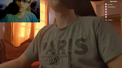 Snapshot of moonsire chatting on January 2025 10:22:02 AM Moonsire online show from January 2025 10:22:02 AM