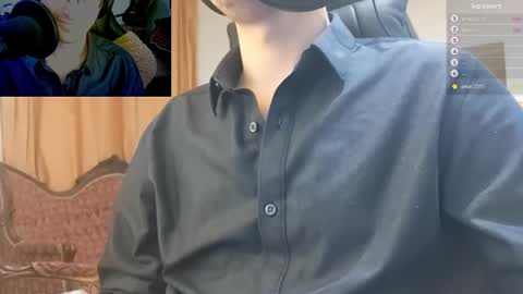 Snapshot of moonsire chatting on January 2025 08:29:01 AM Moonsire online show from January 2025 08:29:01 AM