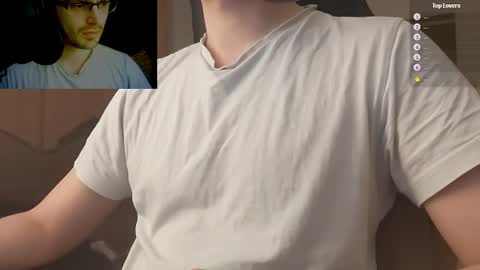 Snapshot of moonsire chatting on January 2025 11:13:01 PM Moonsire online show from January 2025 11:13:01 PM