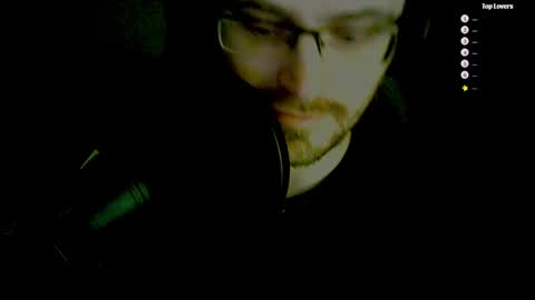 Snapshot of moonsire chatting on February 2025 07:41:01 AM Moonsire online show from February 2025 07:41:01 AM