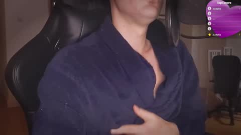 Snapshot of moonsire chatting on September 2025 05:01:02 PM Moonsire online show from September 2025 05:01:02 PM