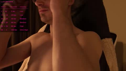 Snapshot of moonsire chatting on February 2026 11:31:02 PM Moonsire online show from February 2026 11:31:02 PM