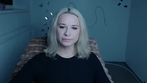 Susanna online show from April 2026 11:22:02 AM