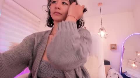 Michelle online show from December 2025 12:21:01 PM