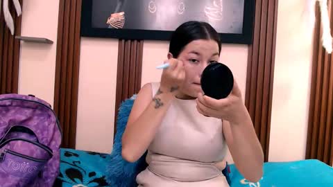 alexia online show from March 2026 06:41:01 PM