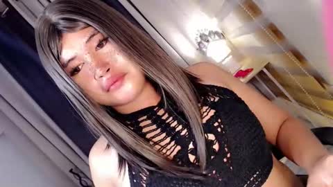 MIA online show from November 2025 07:13:01 PM