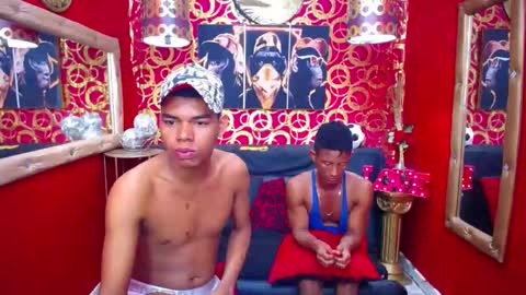 duohot23 online show from February 2025 01:32:02 AM