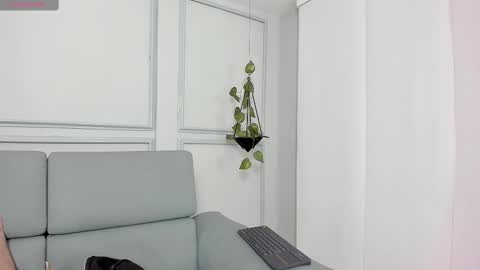 Snapshot of morganlake_ chatting on February 2025 03:36:02 AM Morgan online show from February 2025 03:36:02 AM