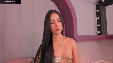 Snapshot of morganlake_ chatting on October 2025 04:30:01 AM Morgan online show from October 2025 04:30:01 AM