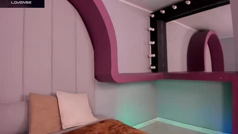 Snapshot of morganlake_ chatting on November 2025 01:38:01 AM Morgan online show from November 2025 01:38:01 AM