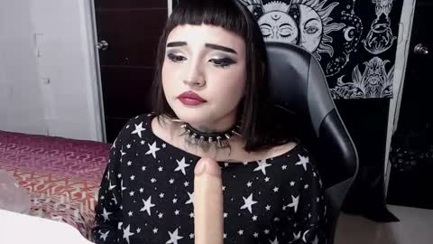 Morgan Moon online show from December 2025 09:00:02 PM