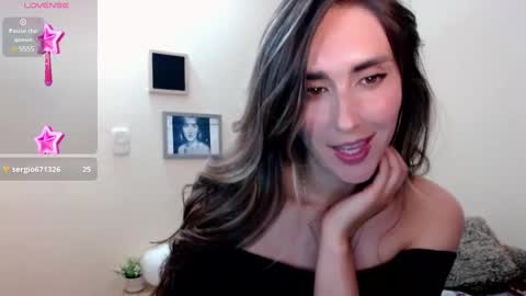 Moriah online show from December 2024 07:49:02 PM