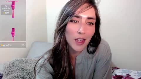 Moriah online show from February 2025 07:10:02 PM