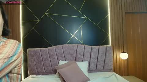 Moriah online show from March 2026 12:09:01 PM